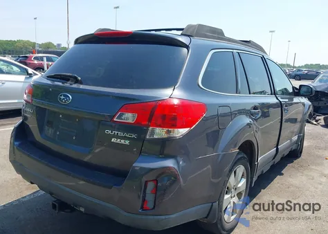 2011 Subaru Outback 2.5I Premium из США, поврежденный, VIN 4S4BRBCC1B3435977